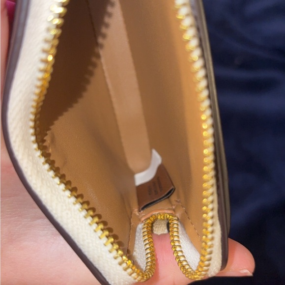 Coach Zip Card Case - Picture 3 of 5